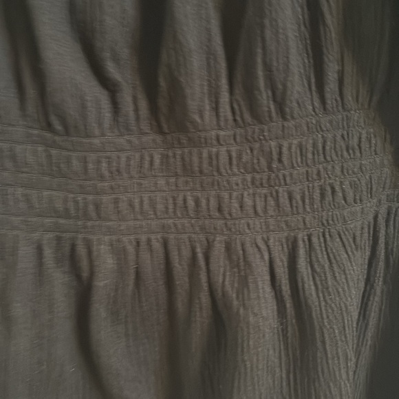 Old Navy puff sleeve peplum top. black.  size medium - Picture 4 of 6